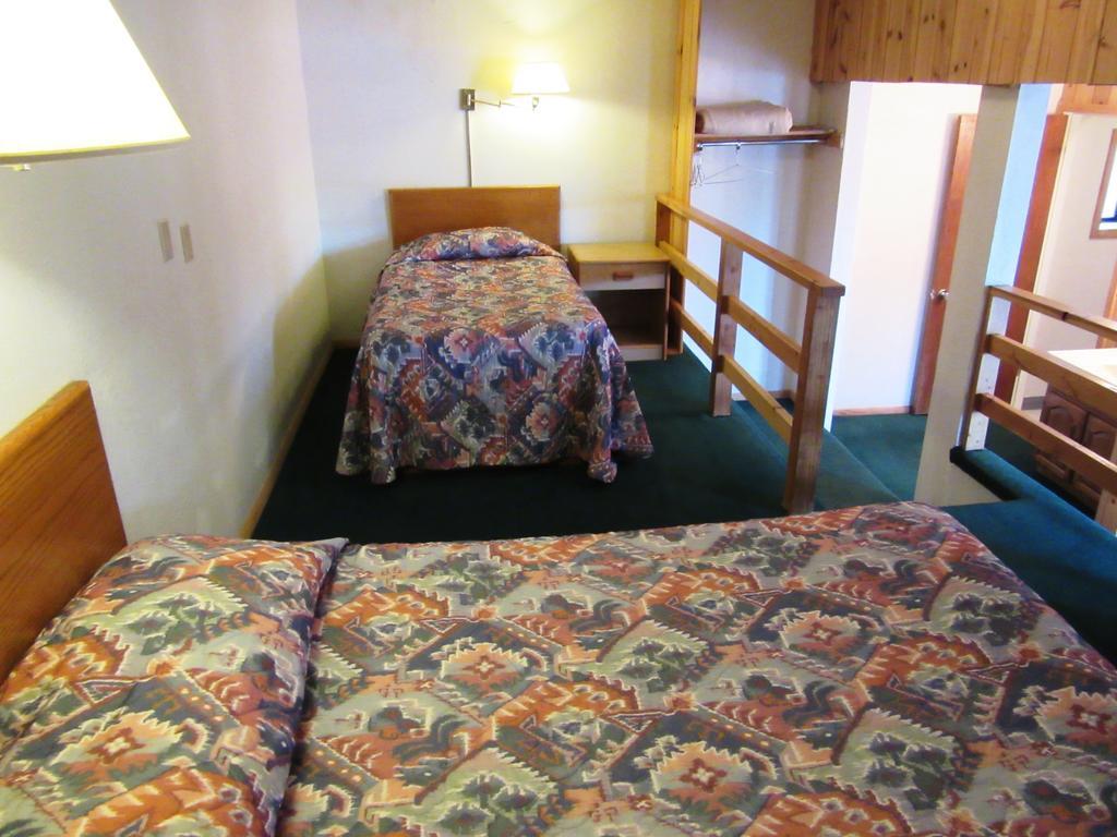Travelers Lodge West Yellowstone Kamer foto